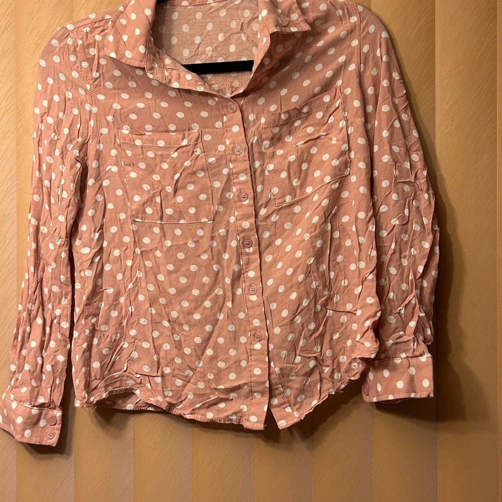3For$20 EUC Fashion Nova Tan and White Blouse Elegant Top